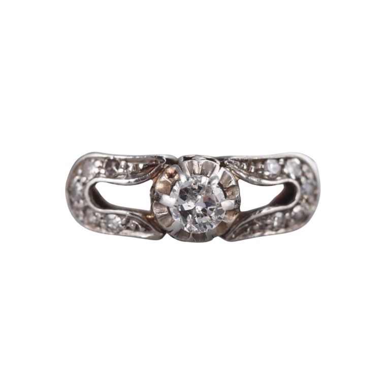 Platinum Diamond Ring
