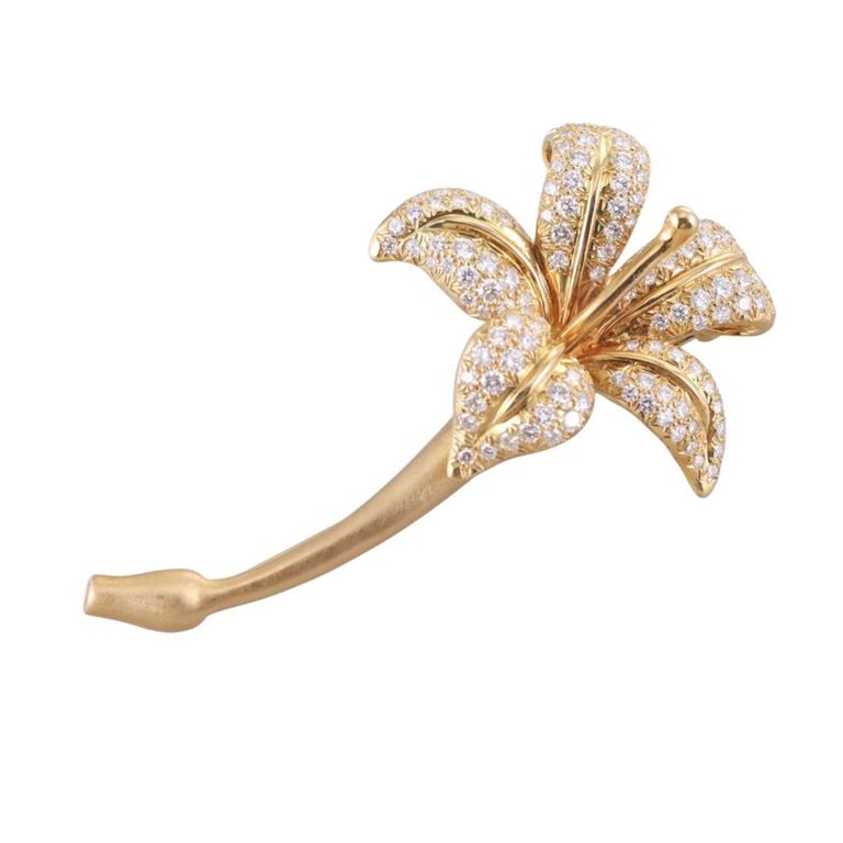 18k Gold Diamond Flower Brooch