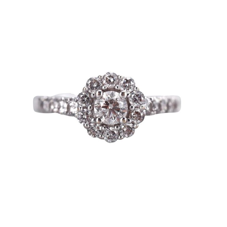 18k Gold Diamond Engagement Ring