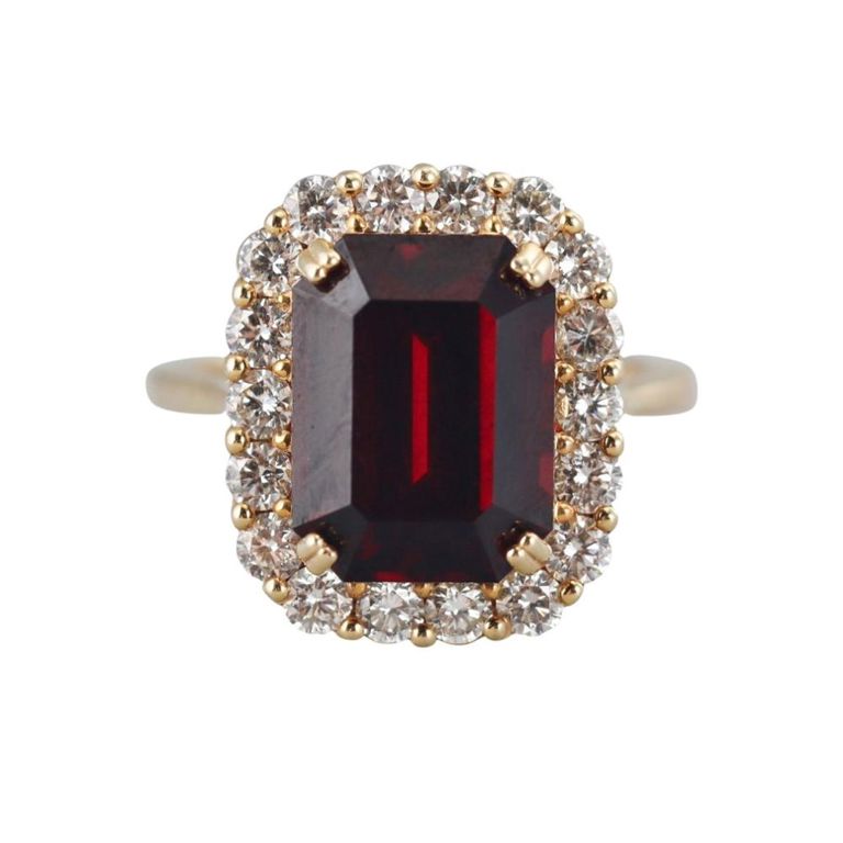 14k Gold Garnet and Diamond Ring