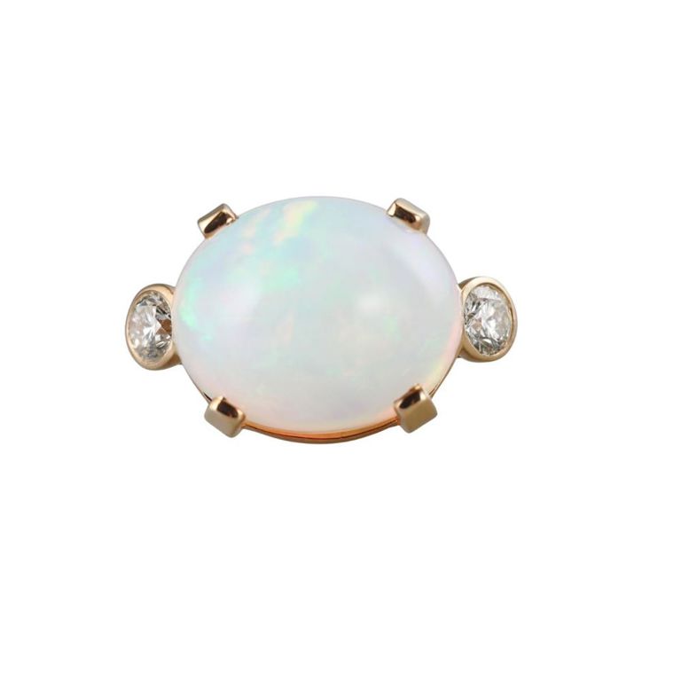 18k Gold Opal and Diamond Ring