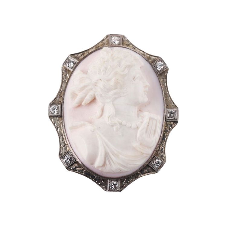 18k Gold Coral Diamond Brooch