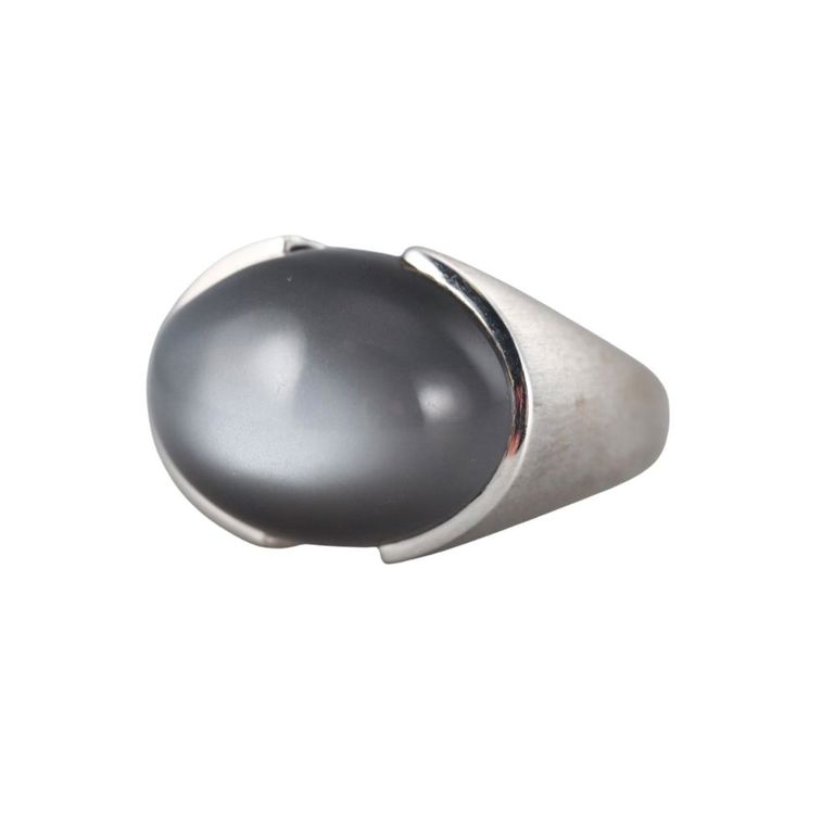 18k Gold Grey Moonstone Ring