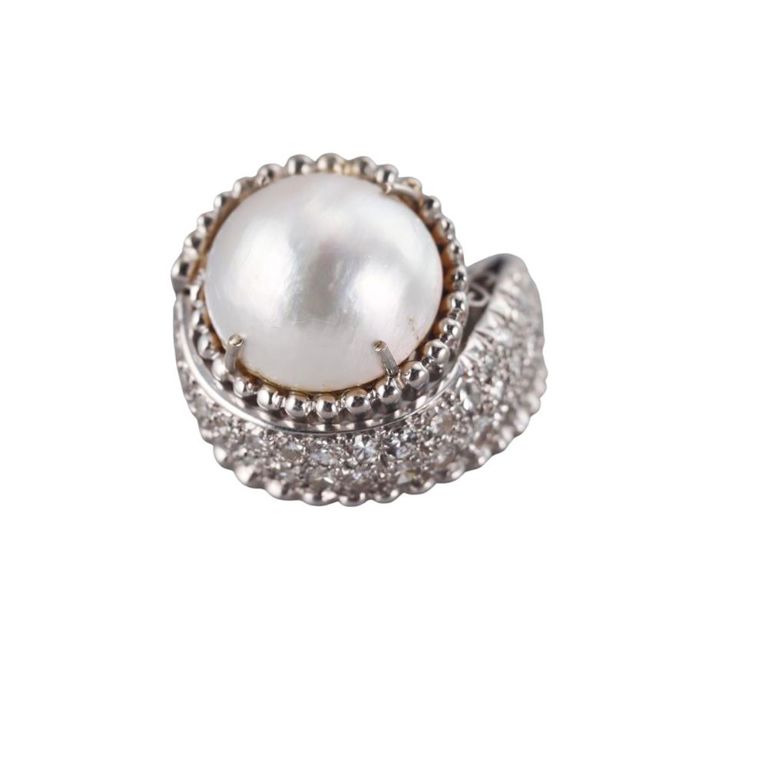 14k Gold Mabe Pearl and Diamond Ring
