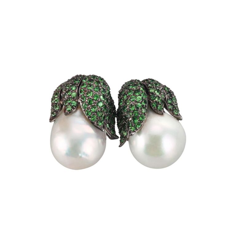18k Gold Tsavorite and Pearl Earrings