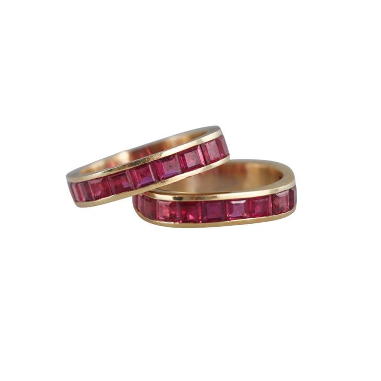 Set of 2 18k Gold Ruby Rings