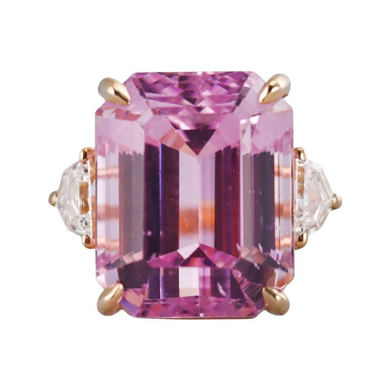 18k Gold Kunzite and Diamond Ring