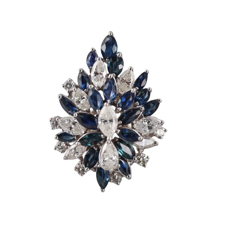 18k Gold Diamond and Sapphire Ring