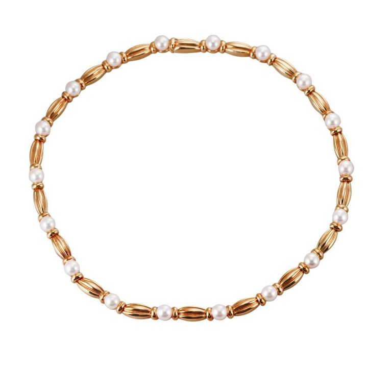 18k Gold Pearl Necklace