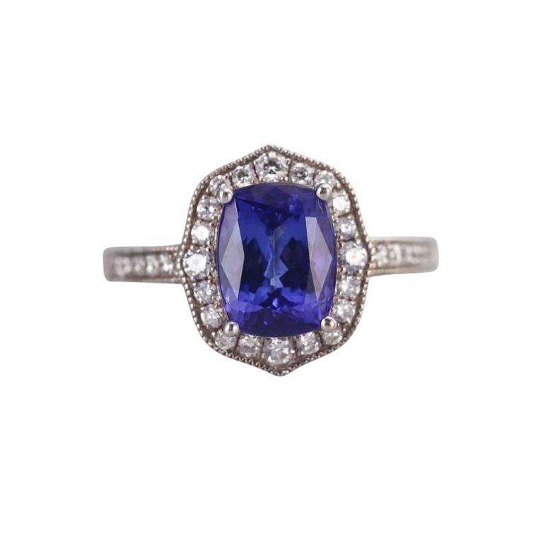18k Gold Tanzanite and Diamond Ring