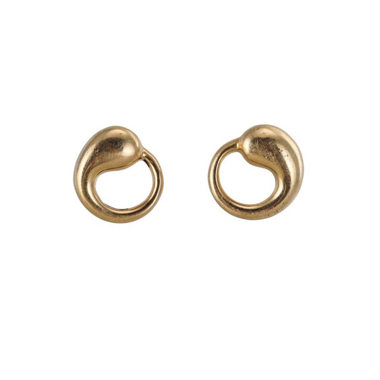 18k Gold Circle Earrings