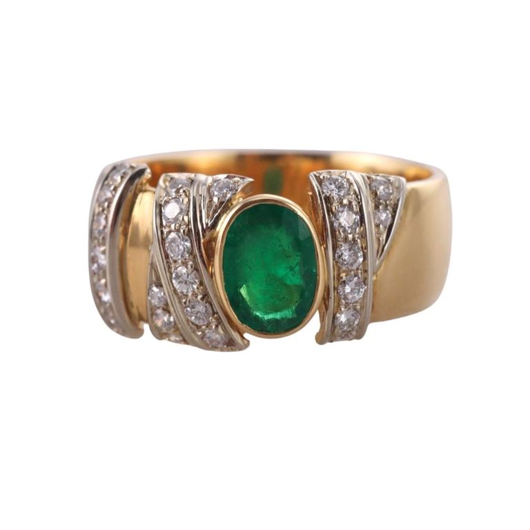 18k Gold Emerald and Diamond Ring