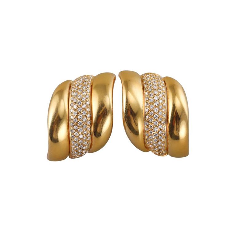 18k Gold Diamond Earrings