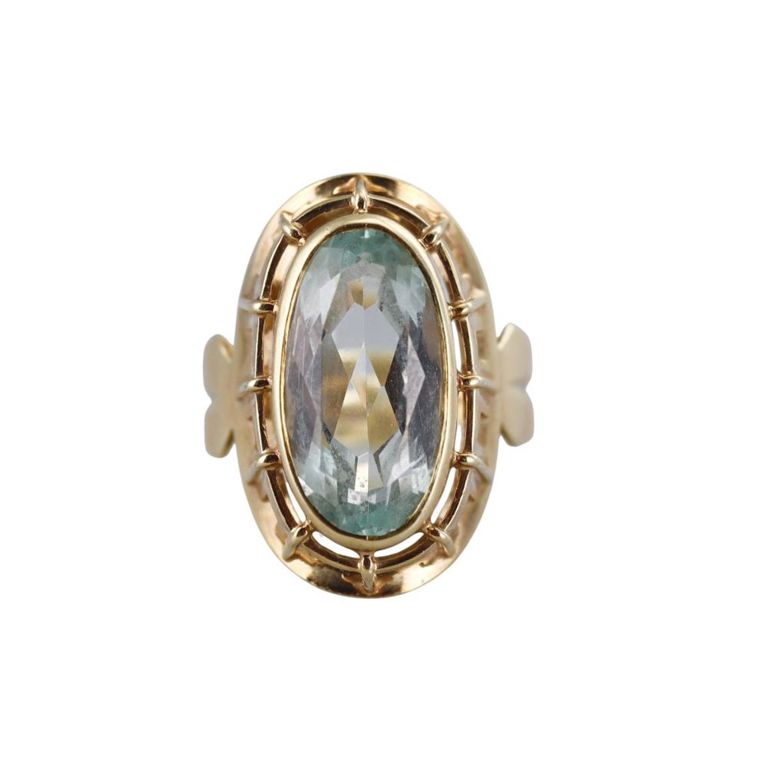 14k Gold Aquamarine Ring