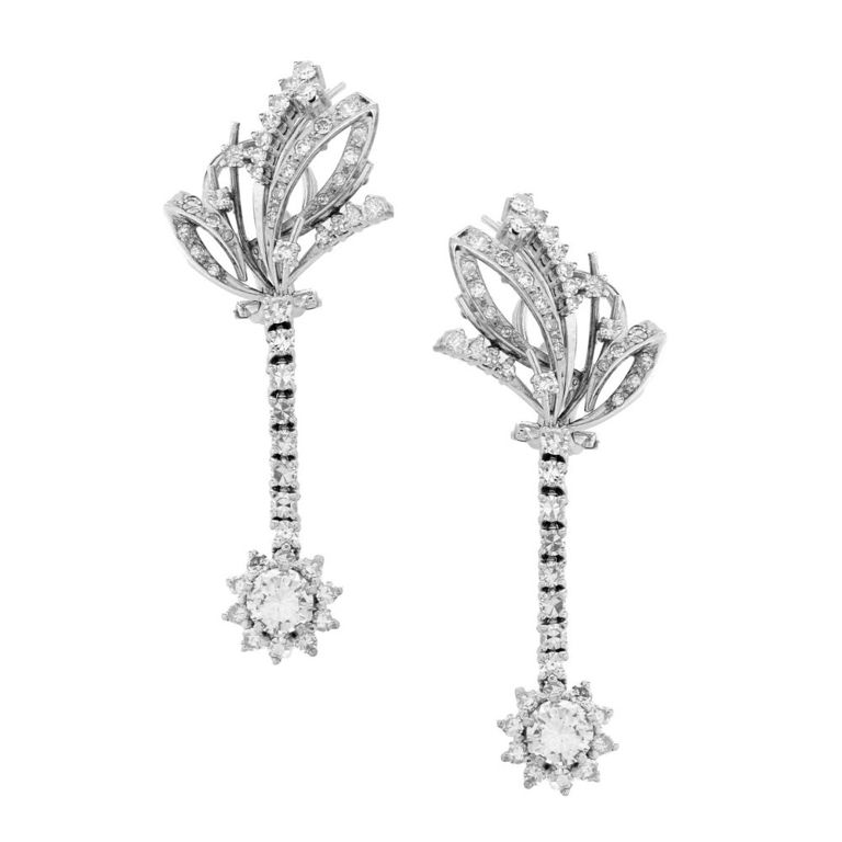 18k White Gold Diamond Chandelier Earrings