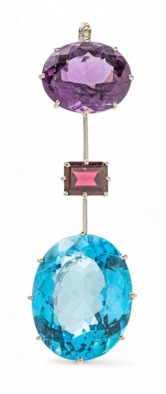 18k White Gold Topaz Pendant