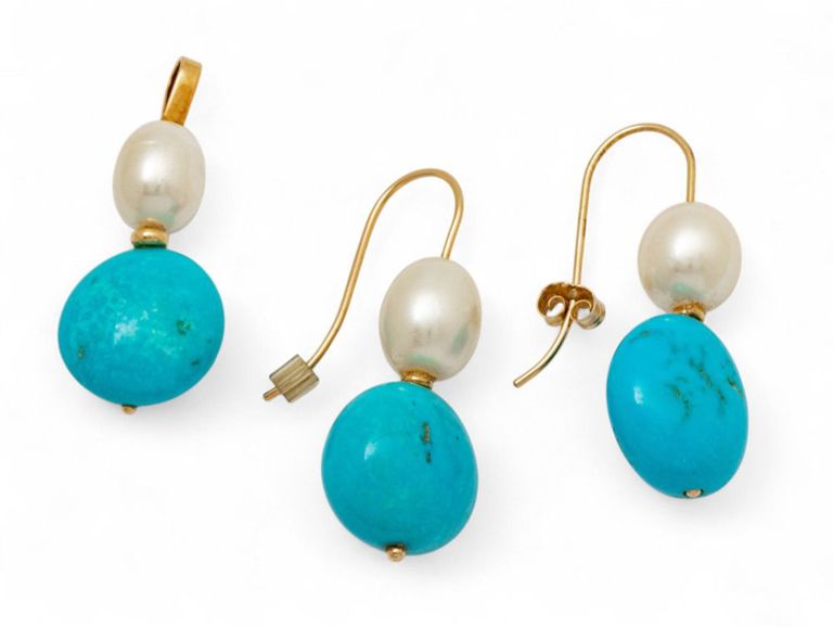 14k Yellow Gold Pearl and Enamel Set
