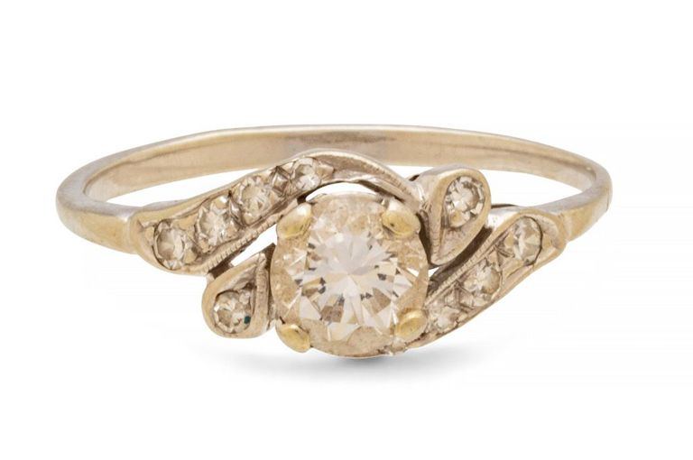 14k White Gold Diamond Ring