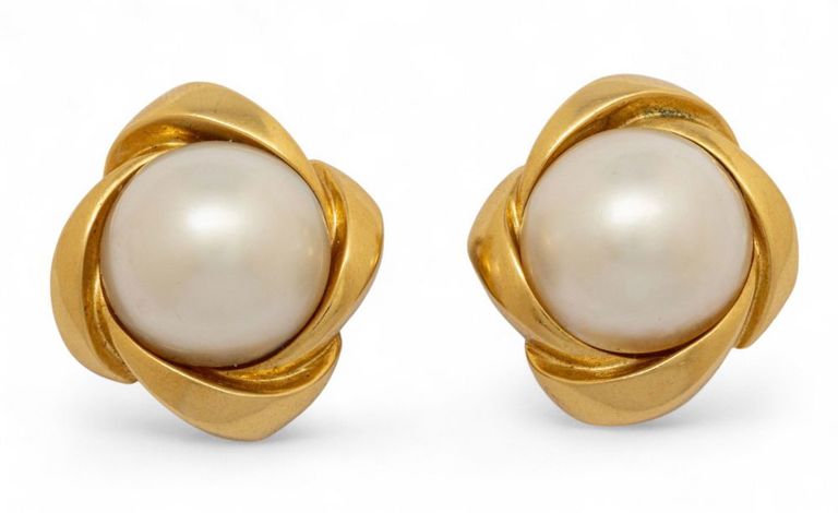 18k Gold Mabe Pearl Earrings