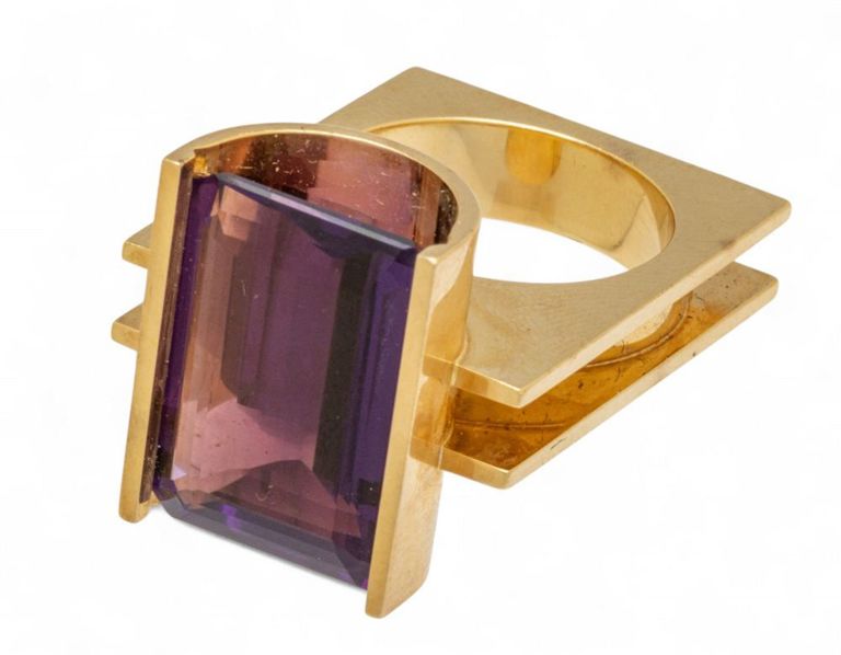 14k Gold Amethyst Ring