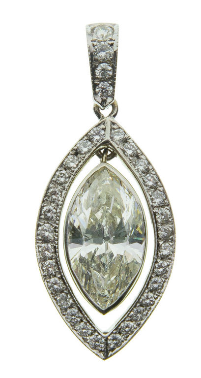 18k Gold Diamond Pendant