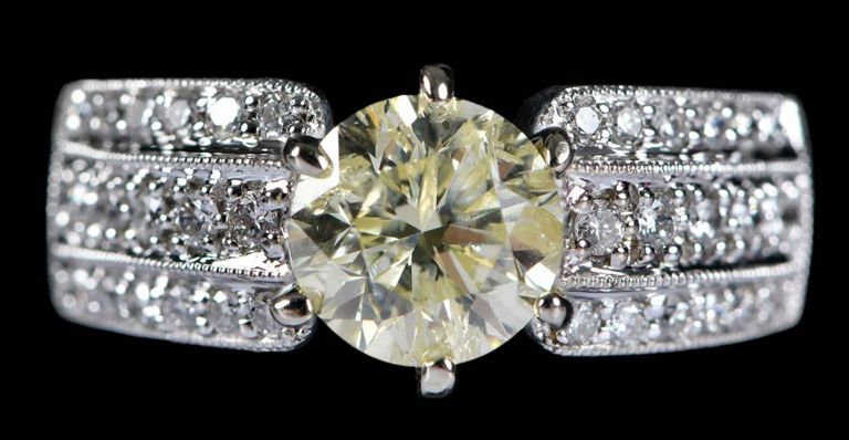 14k Gold Diamond Ring