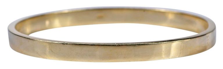 18k Gold Bangle Bracelet