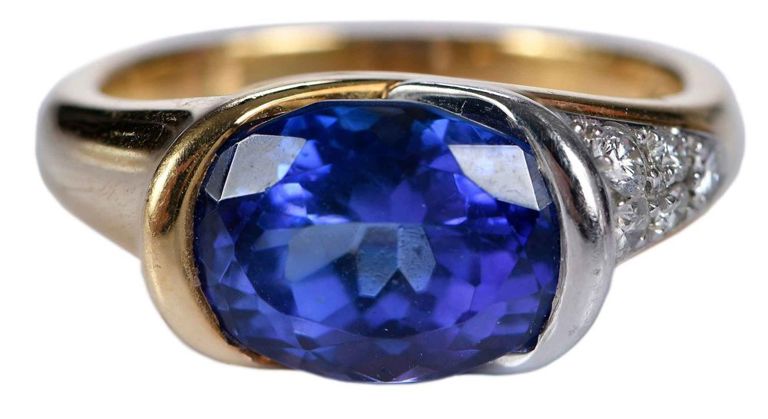 Tanzanite and Diamond Ring