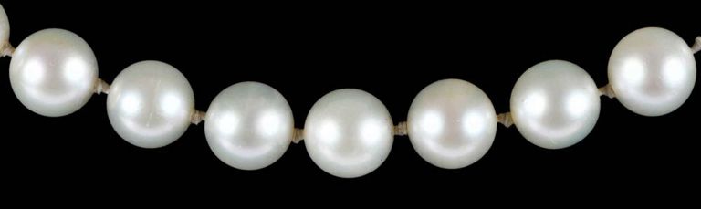 14k Gold Pearl Strand