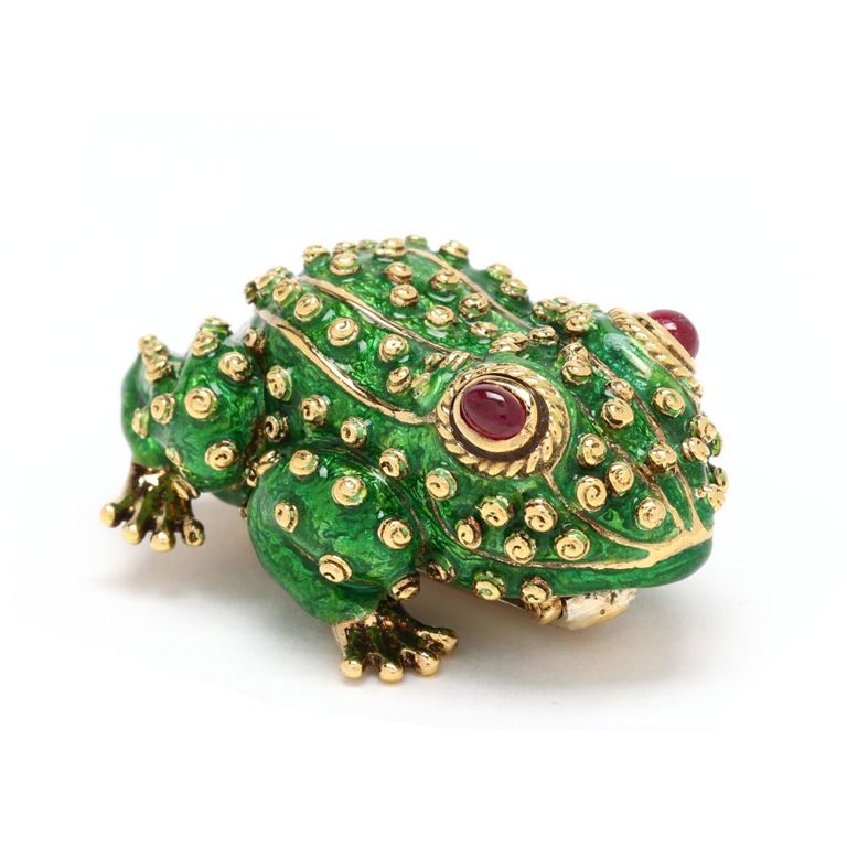 18k Gold Ruby Brooch