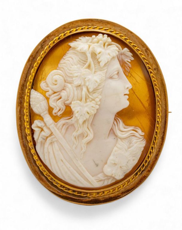 14k Gold Cameo Brooch