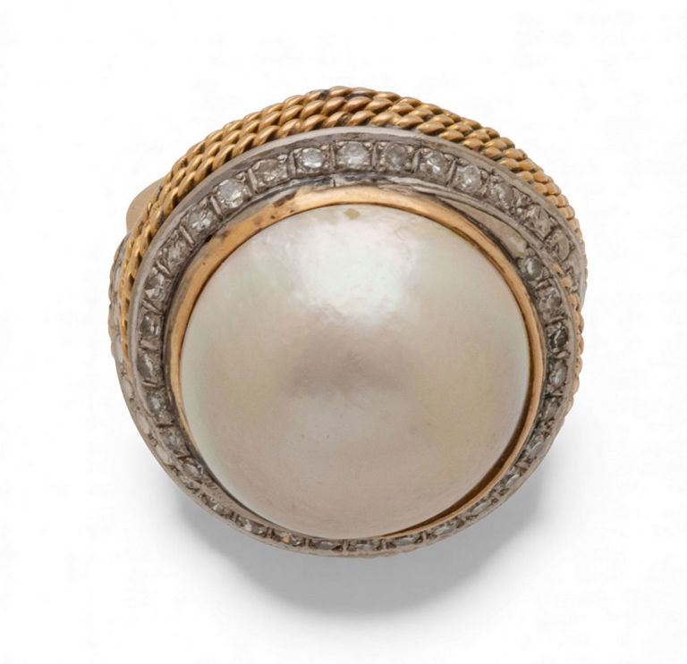 14k Gold Pearl and Diamond Ring