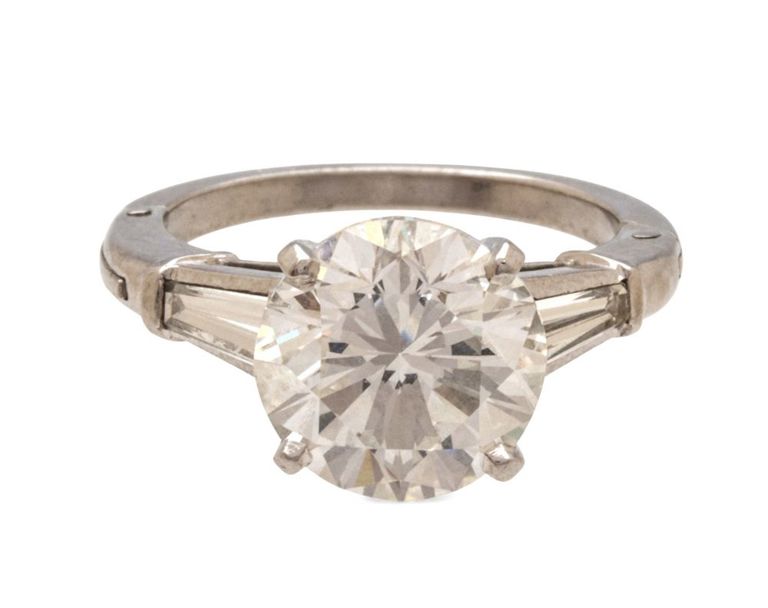 Platinum Diamond Ring