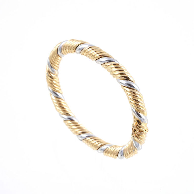 18k Gold Bangle