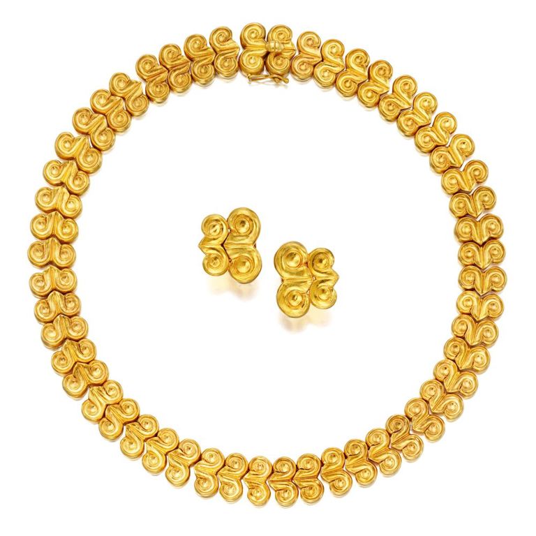 Set of Gold Ram Jewelry