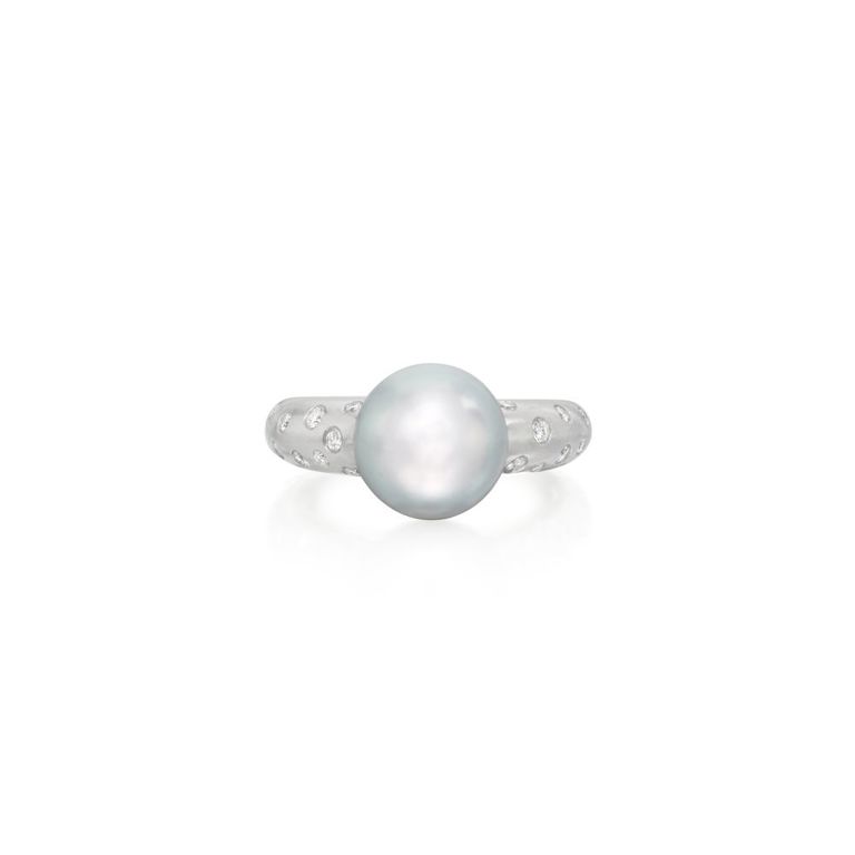 Cultured Pearl and Diamond Ring