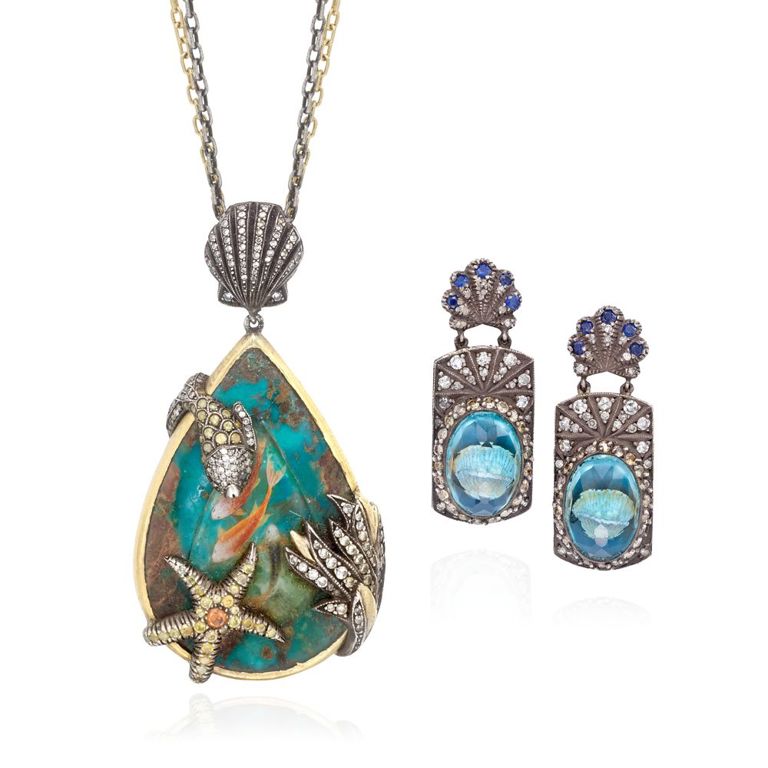 Gold Gem-Set Diamond Jewelry Set