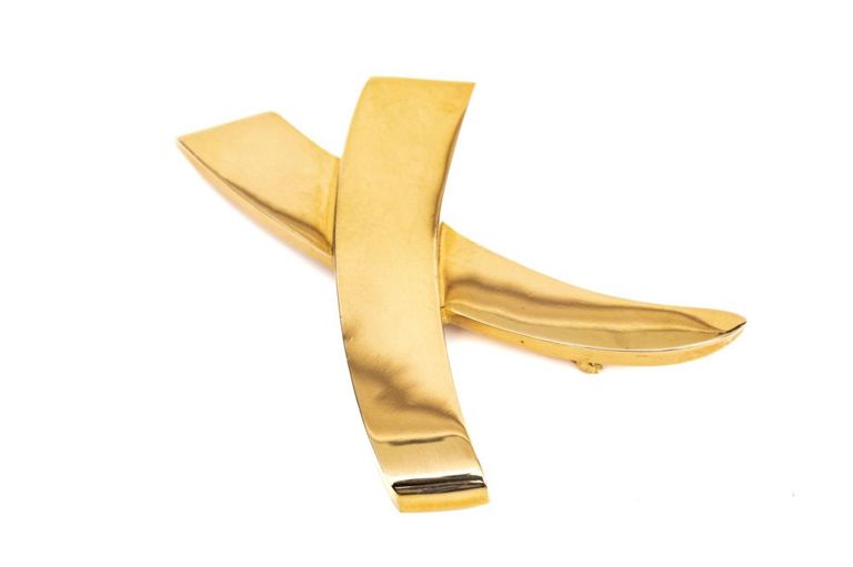 18k Yellow Gold Brooch