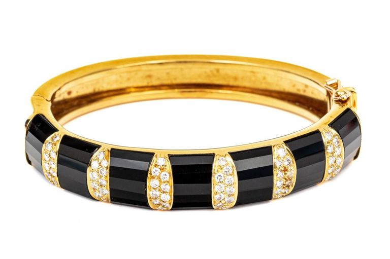 18k Gold Onyx and Diamond Bangle