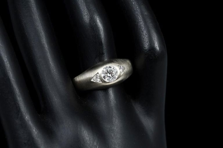 14k Gold Diamond Ring