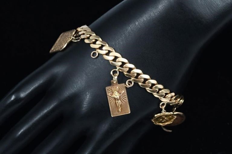 18k Gold Bracelet