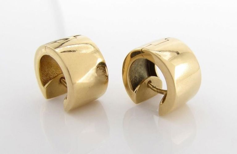 18k Gold Earrings