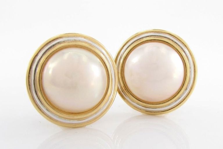 14k Yellow Gold Pearl Earrings