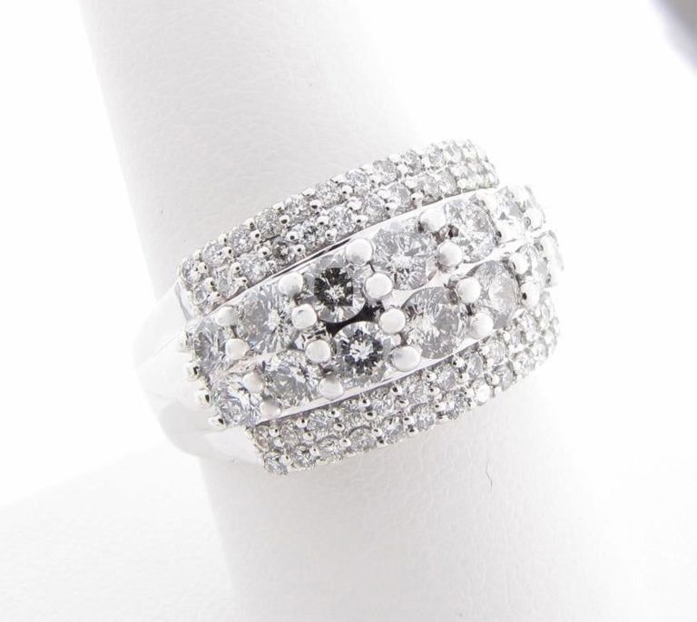14k Gold Diamond Ring