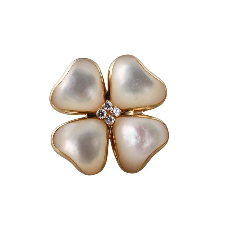 18k Gold Diamond and Mother of Pearl Ring