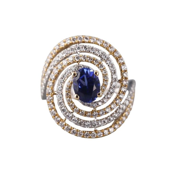 18k Gold Tanzanite and Diamond Ring