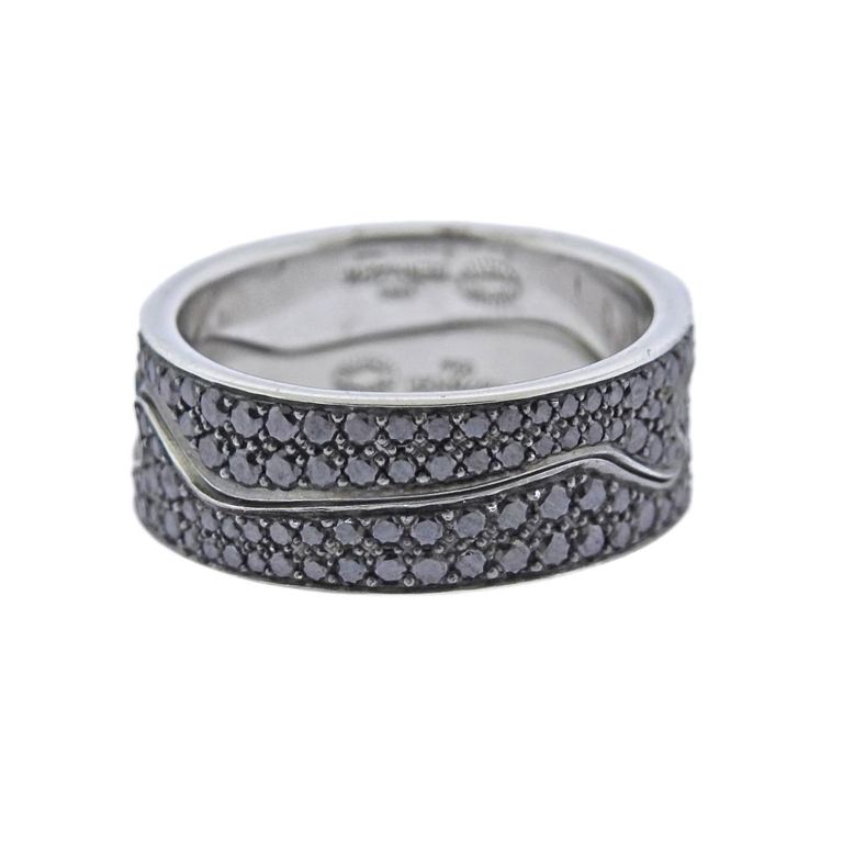 Set of 2 18k Gold Diamond Rings