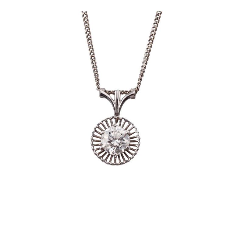 Gold Diamond Pendant Necklace