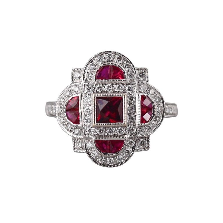 18k Gold Diamond and Ruby Ring