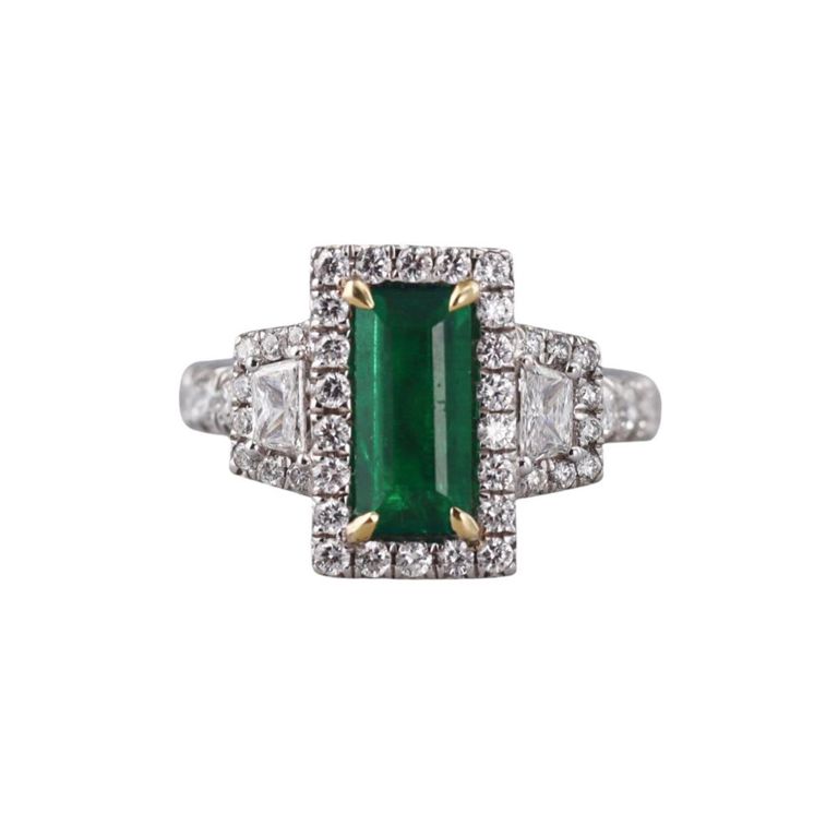 18k Gold Diamond and Emerald Ring